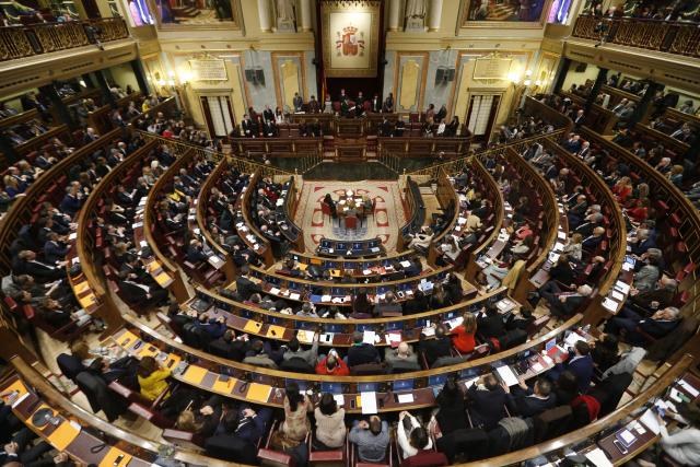 Španski kralj raspustio parlament, novi izbori 26. juna